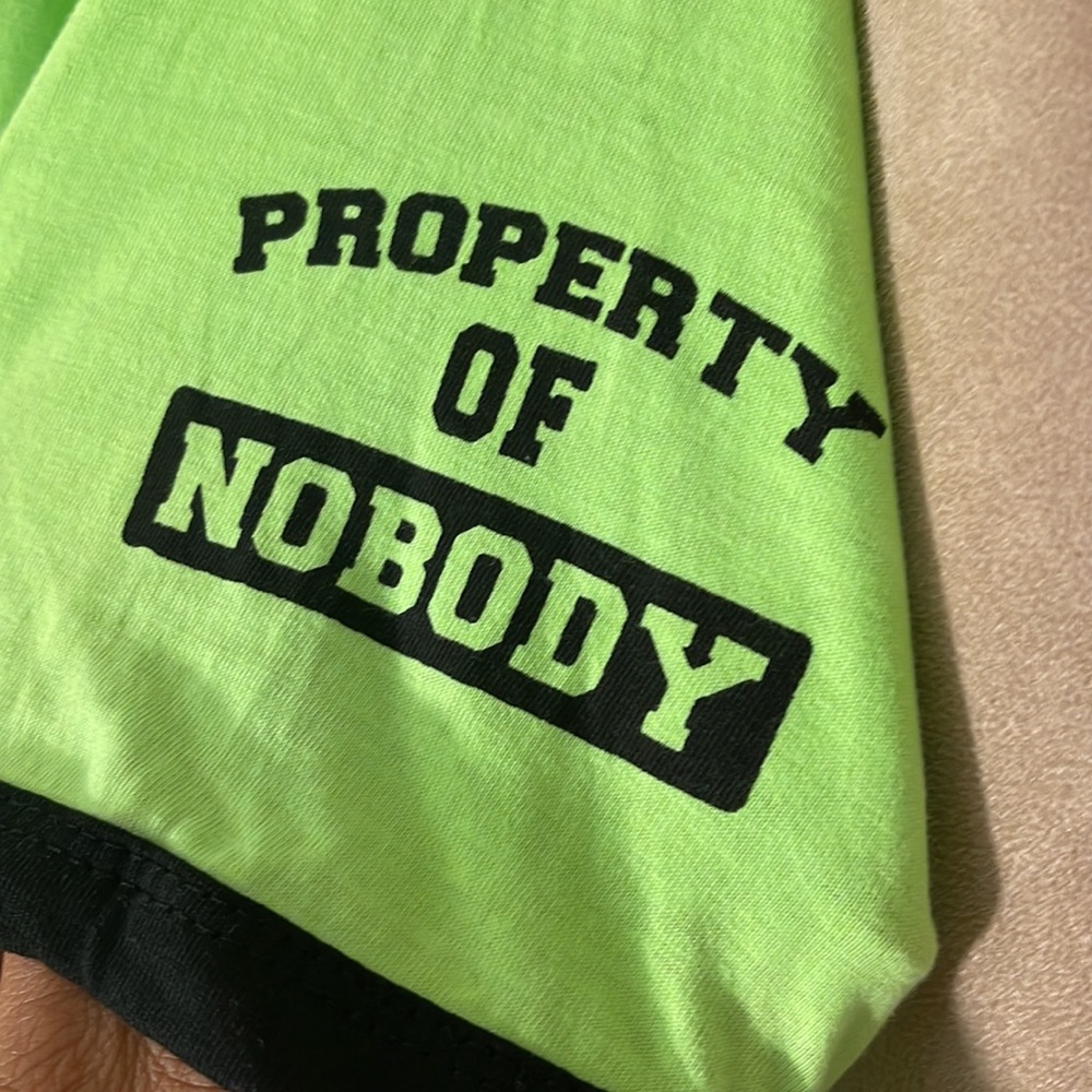 Yellow green T-shirt with black lettering - Picture 5 of 5